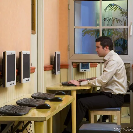 Hotel Ibis Styles Nation Porte De Montreuil