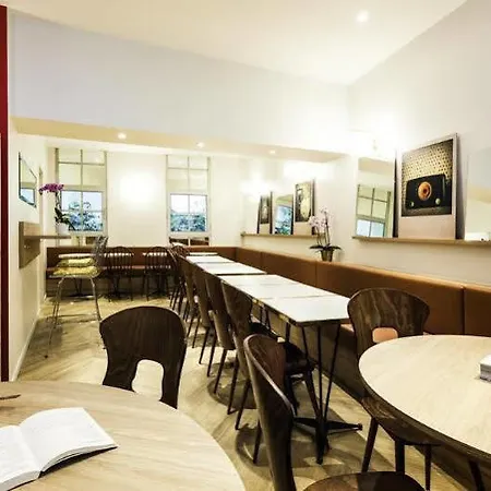 Ibis Styles Nation Porte De Montreuil Hotel 3*